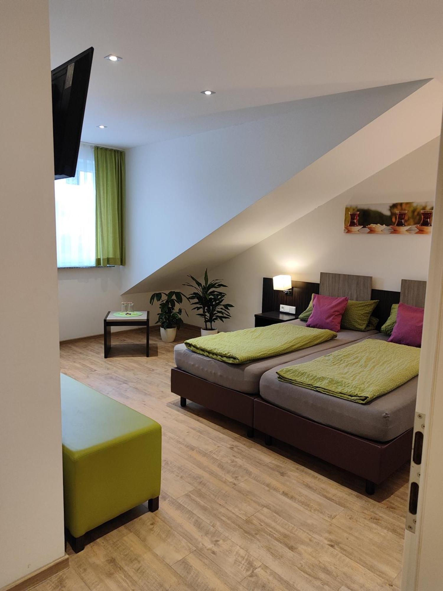 Hotel Gaestehaus Stock Zimmer Teekaennle Friedrichshafen Bagian luar foto