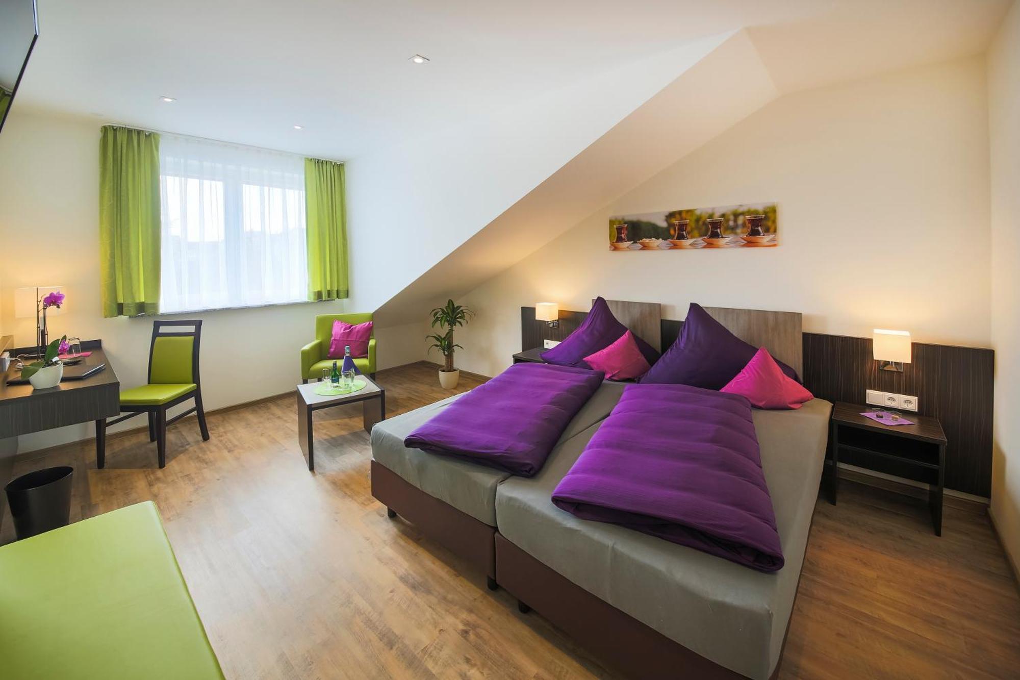 Hotel Gaestehaus Stock Zimmer Teekaennle Friedrichshafen Bagian luar foto